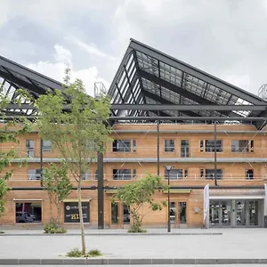 Hi Yves Robert Hostel Paris
